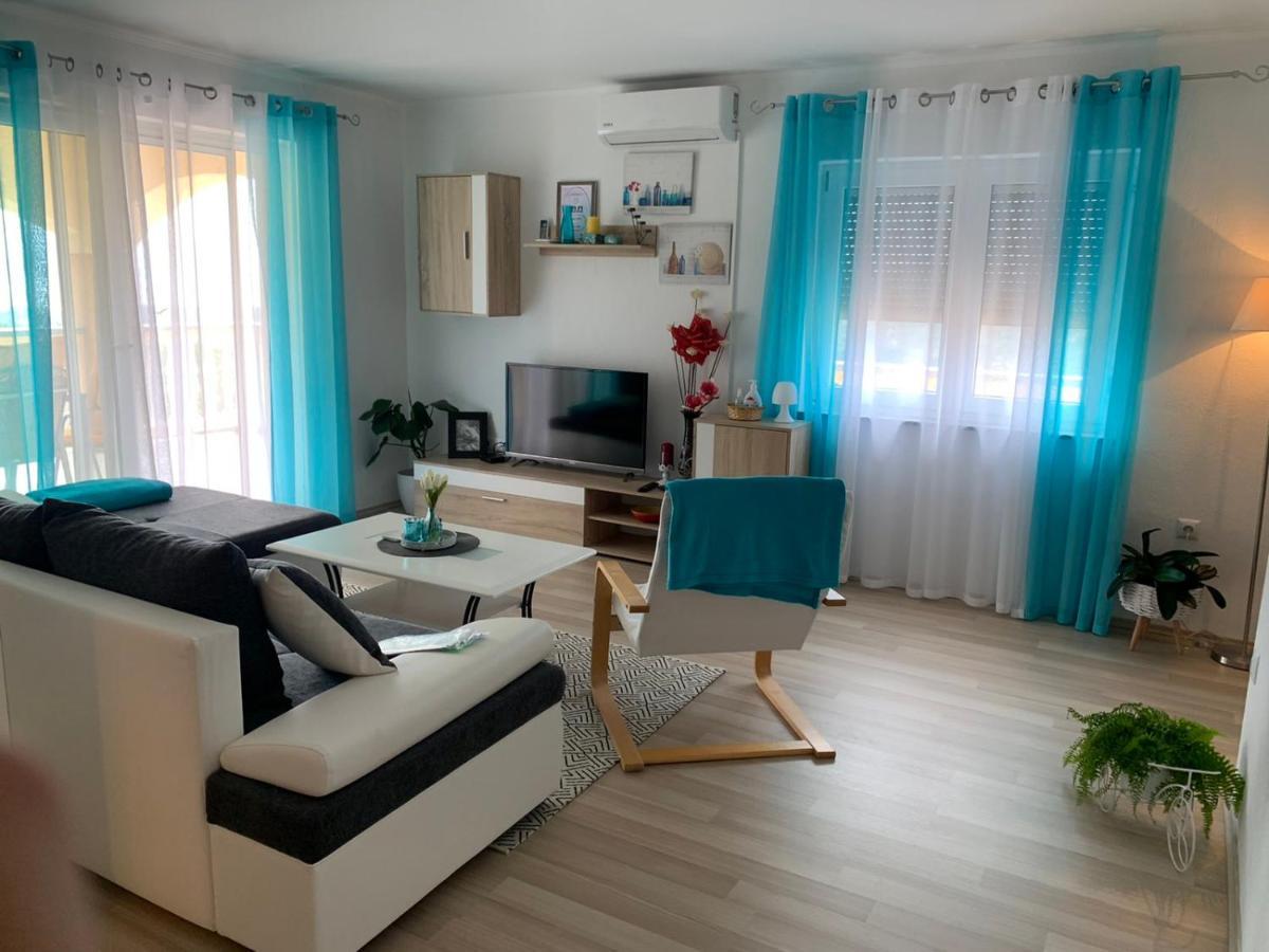 Apartman "Anna" Брибир Екстериор снимка
