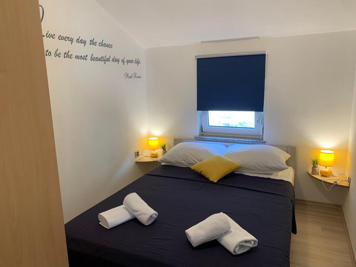 Apartman "Anna" Брибир Екстериор снимка