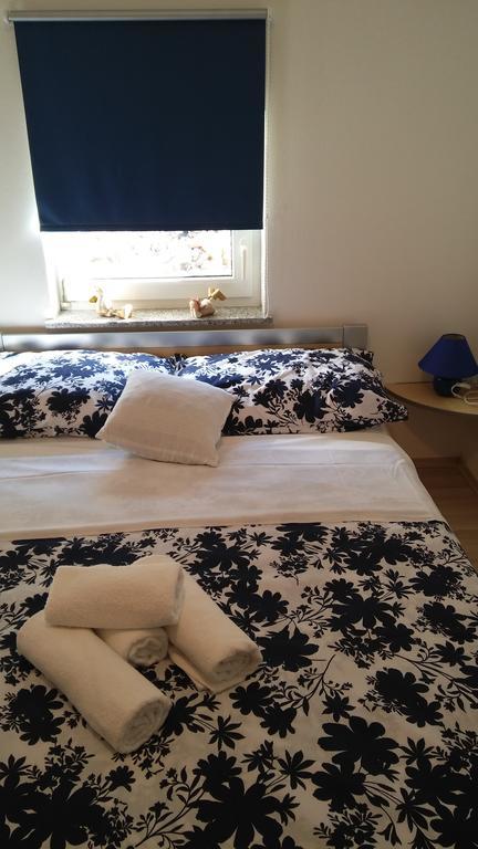 Apartman "Anna" Брибир Екстериор снимка