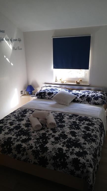Apartman "Anna" Брибир Екстериор снимка